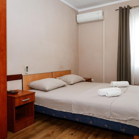 Apartments Djukic Τίβατ Εξωτερικό φωτογραφία