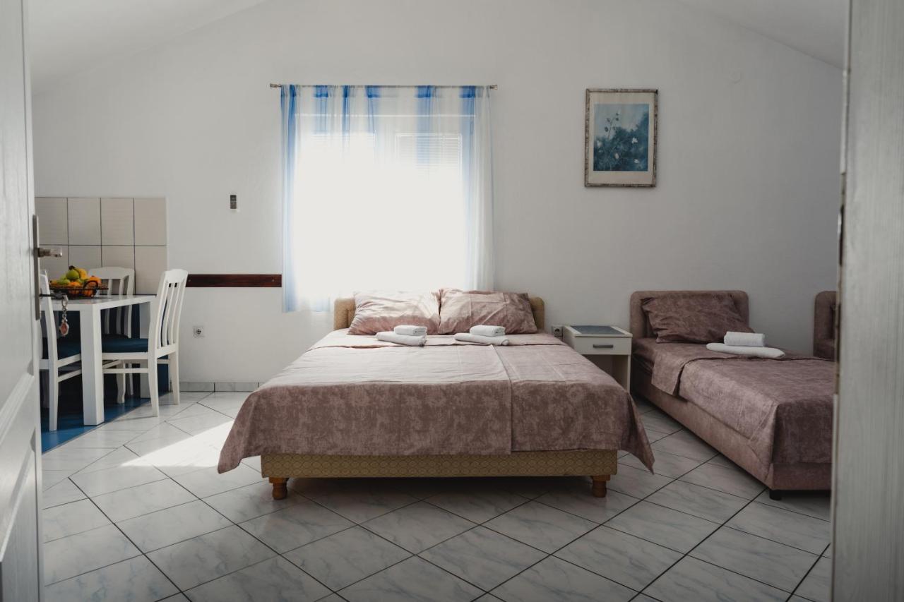 Apartments Djukic Τίβατ Εξωτερικό φωτογραφία