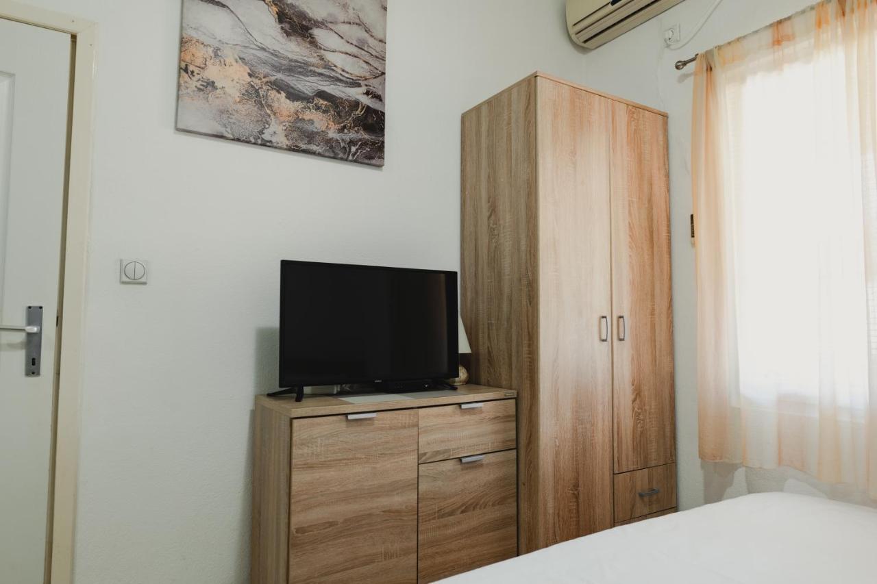 Apartments Djukic Τίβατ Εξωτερικό φωτογραφία