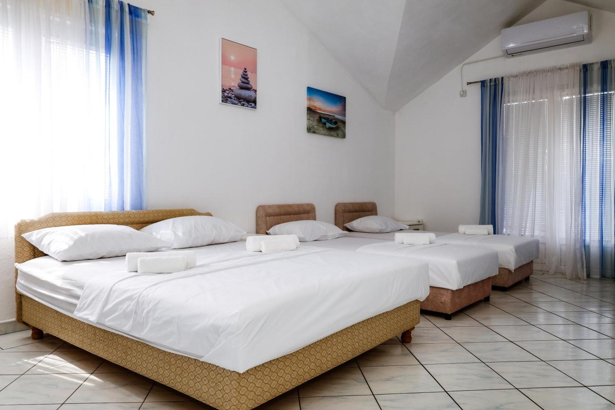 Apartments Djukic Τίβατ Εξωτερικό φωτογραφία